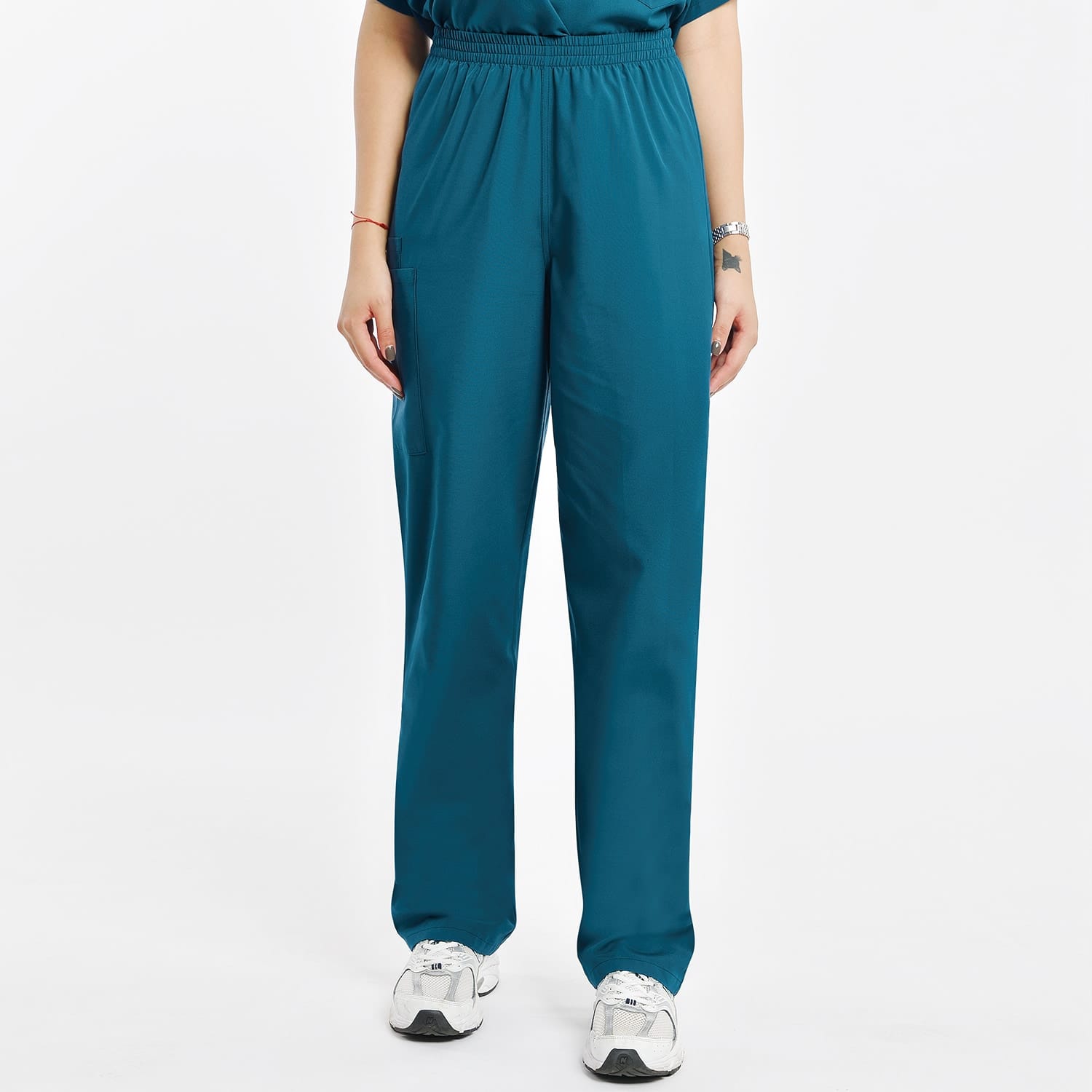 Women's 2-pocket cargo scrub pants, teal color, ideal for medical professionals, hospital and clinic uniforms.